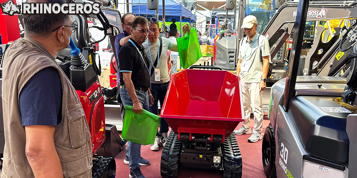 XN800 Rotary Crawler Dumper XN800 Rotary Crawler Dumper